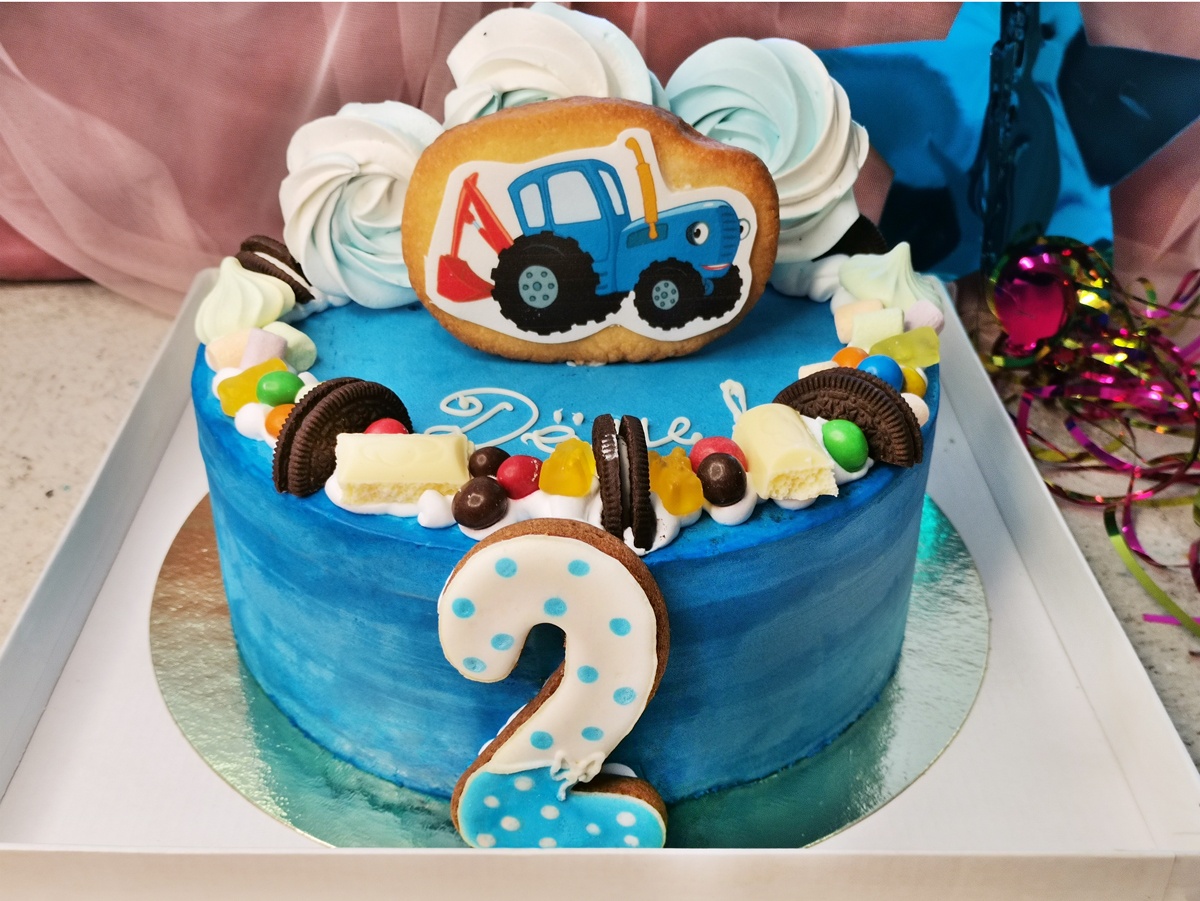 Торт от шефа «Синий трактор» от 1,5 кг